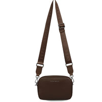 Status Anxiety Plunder With Webbed Strap - Cocoa