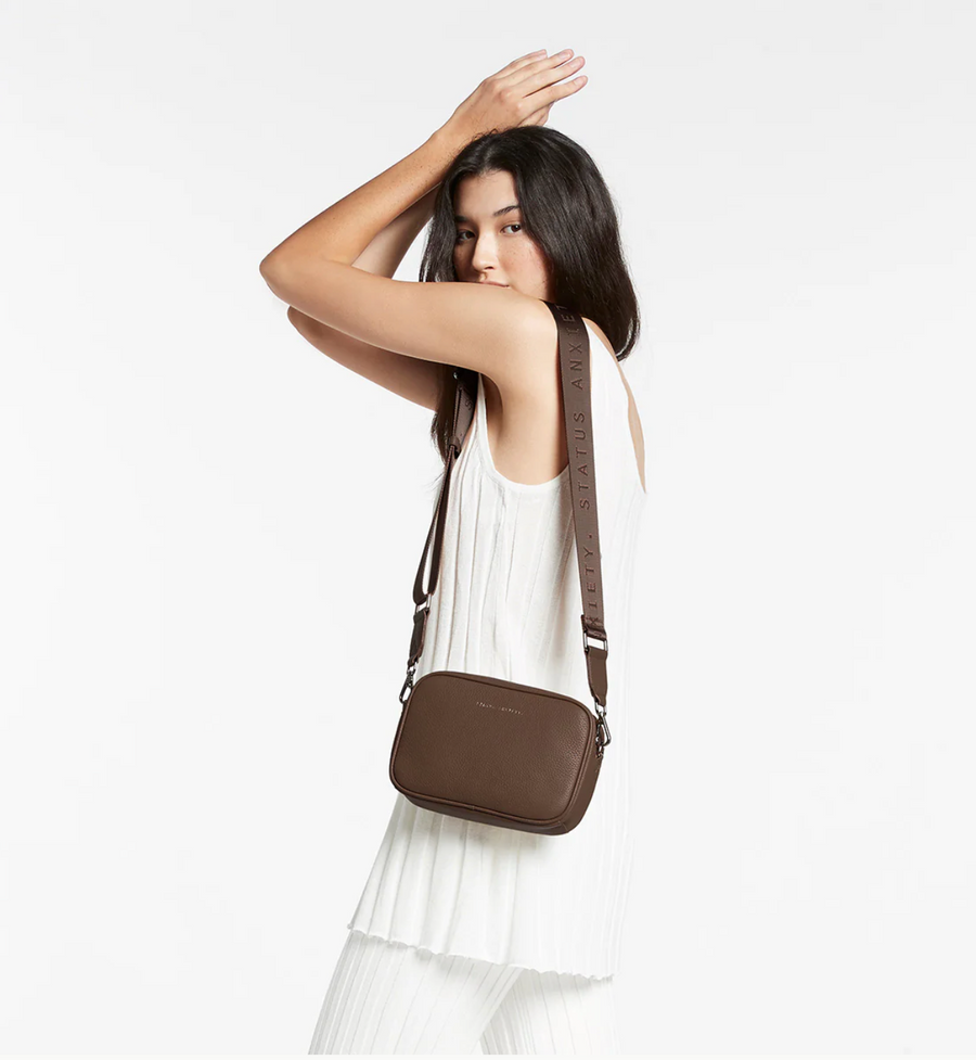 Status Anxiety Plunder With Webbed Strap - Cocoa